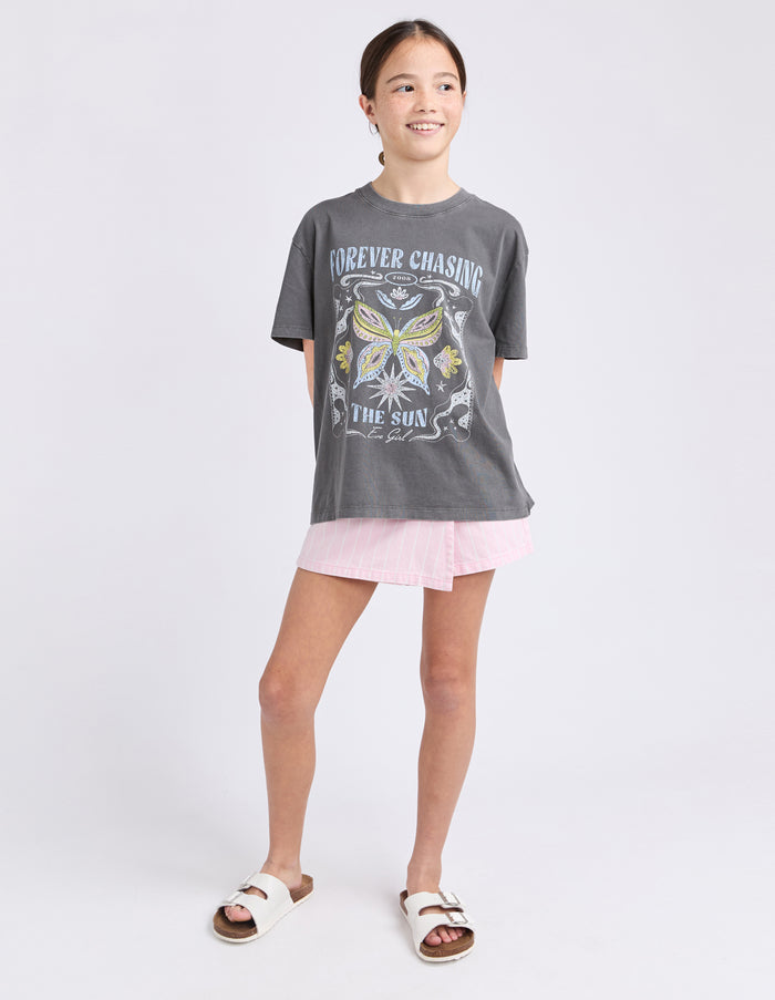 Eve Girl - Chasing The Sun Tee - Charcoal