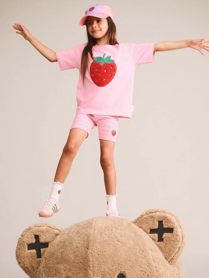 Huxbaby - Furry Strawberry Slouchy Tee - Strawberry Creme