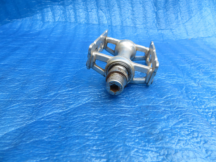 Kyokuto Pro Ace Right Pedal NJS (25102203)