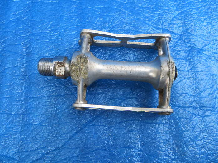 Kyokuto Pro Ace Right Pedal NJS (25102203)