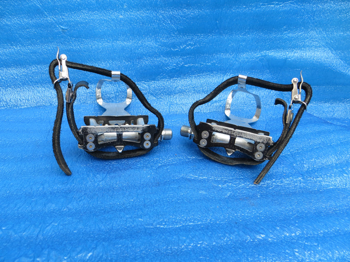 MKS Custom Nuevo NJS Pedals , MKS NJS L-size Steel Clips and MKS Fit-alfa NJS Toe Straps (26070805)