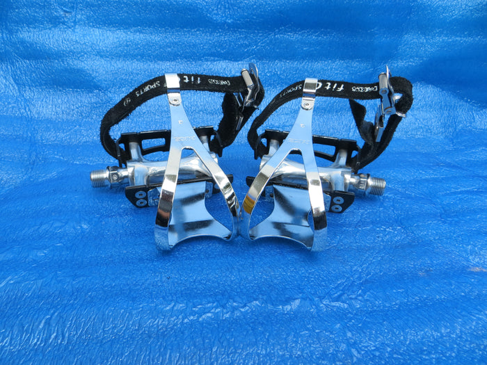 MKS Custom Nuevo NJS Pedals , MKS NJS L-size Steel Clips and MKS Fit-alfa NJS Toe Straps (26070304)