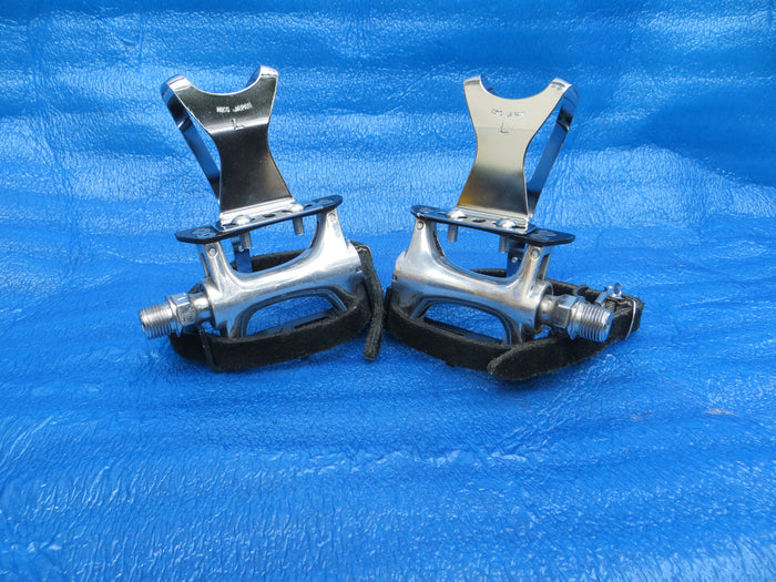 MKS Custom Nuevo NJS Pedals , MKS NJS L-size Steel Clips and MKS Fit-alfa NJS Toe Straps (26070304)