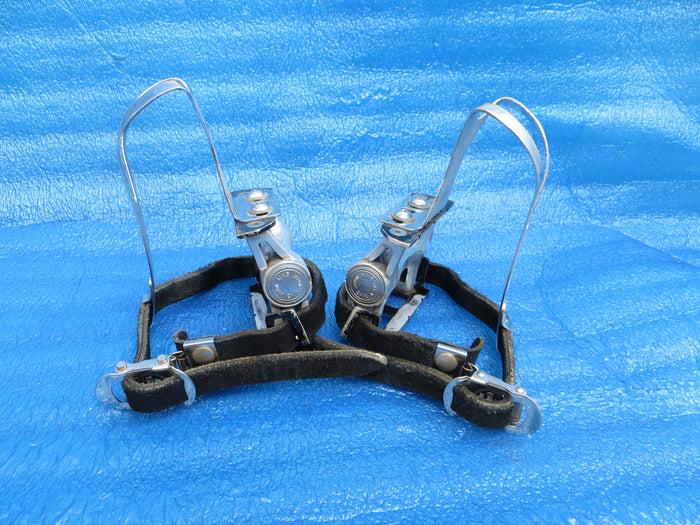 MKS Custom Nuevo NJS Pedals , MKS NJS L-size Steel Clips and MKS Fit-alfa NJS Toe Straps (26070805)