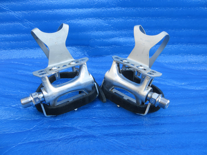 MKS Royal Nuevo NJS Pedals , MKS NJS M-size AA Clips and Toshi NJS Toe Straps (26011306)