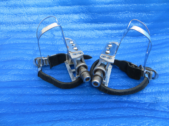 MKS Royal Nuevo NJS Pedals , MKS NJS M-size Steel Clips and MKS Fit-α Sports NJS Toe Straps (26022403)