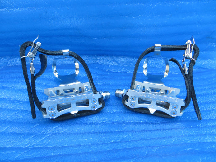 MKS Royal Nuevo NJS Pedals , MKS Steel M-size NJS Clips and MKS Fit-α Sports NJS Toe Straps (26022319