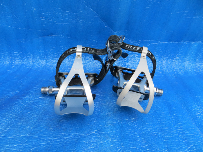 MKS RX-1 NJS Pedals , MKS AA M-size NJS Clips and MKS Fit-α Sports NJS Toe Straps (26052304)