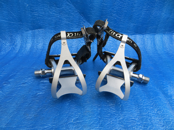 MKS RX-1 NJS Pedals , MKS AA M-size NJS Clips and MKS Fit-α Sports NJS Toe Straps (26052305)
